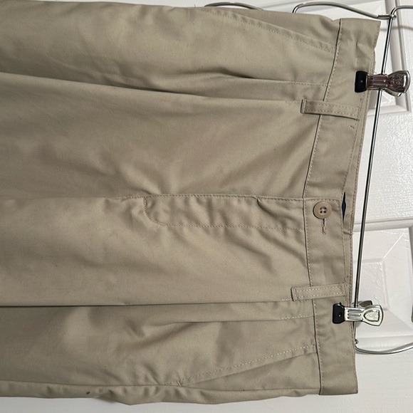 Dress pants - Picture 1 of 4